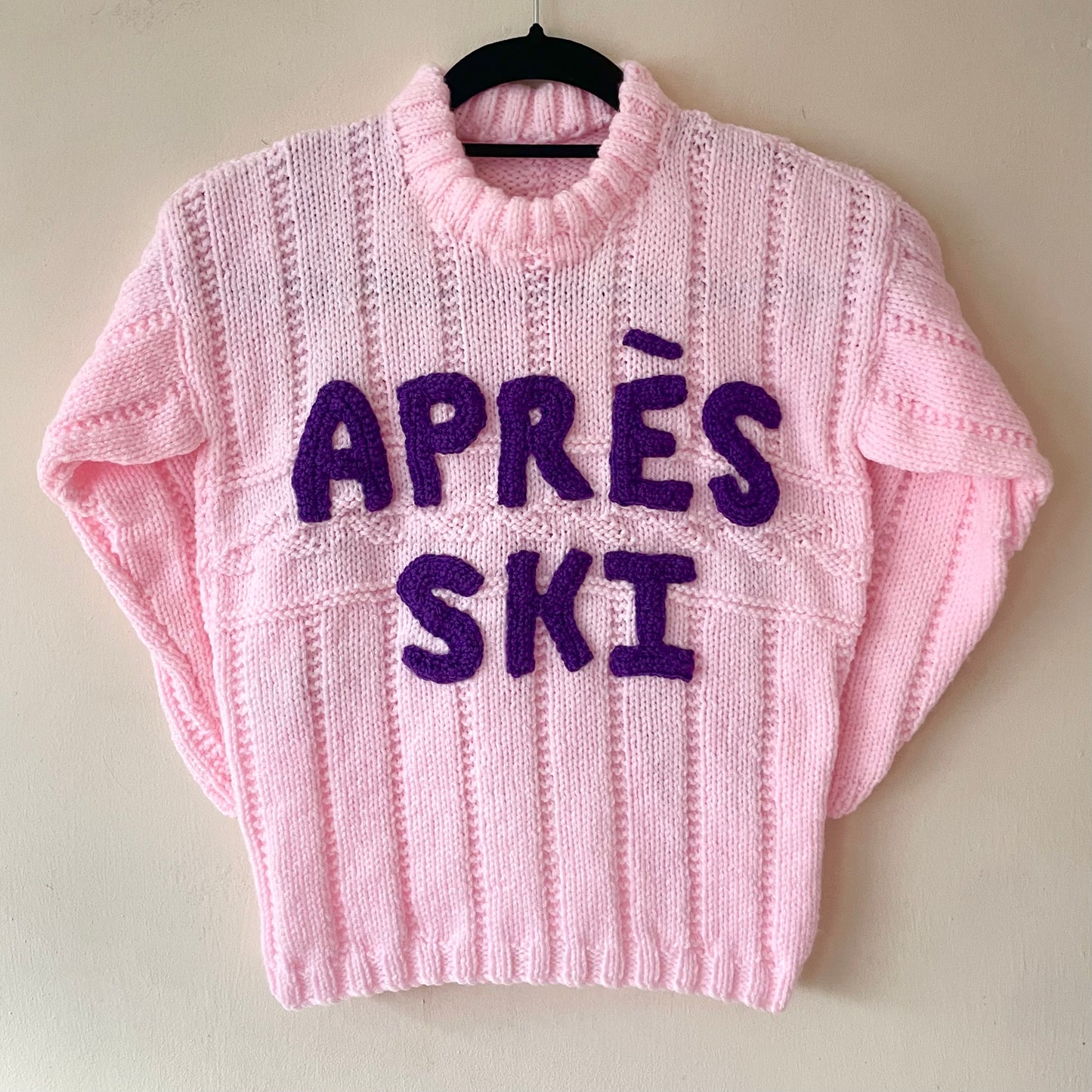 "APRES SKI" Handmade Jumper Size Approx 7-9 Years