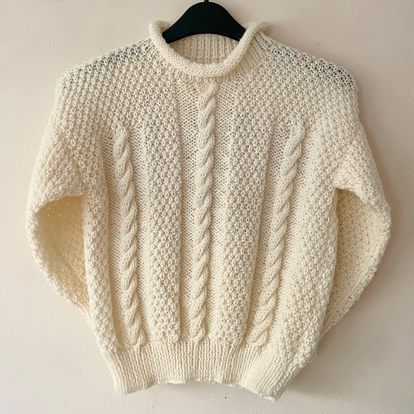 "APRES SKI" Handmade Jumper Size Approx 6-8 Years