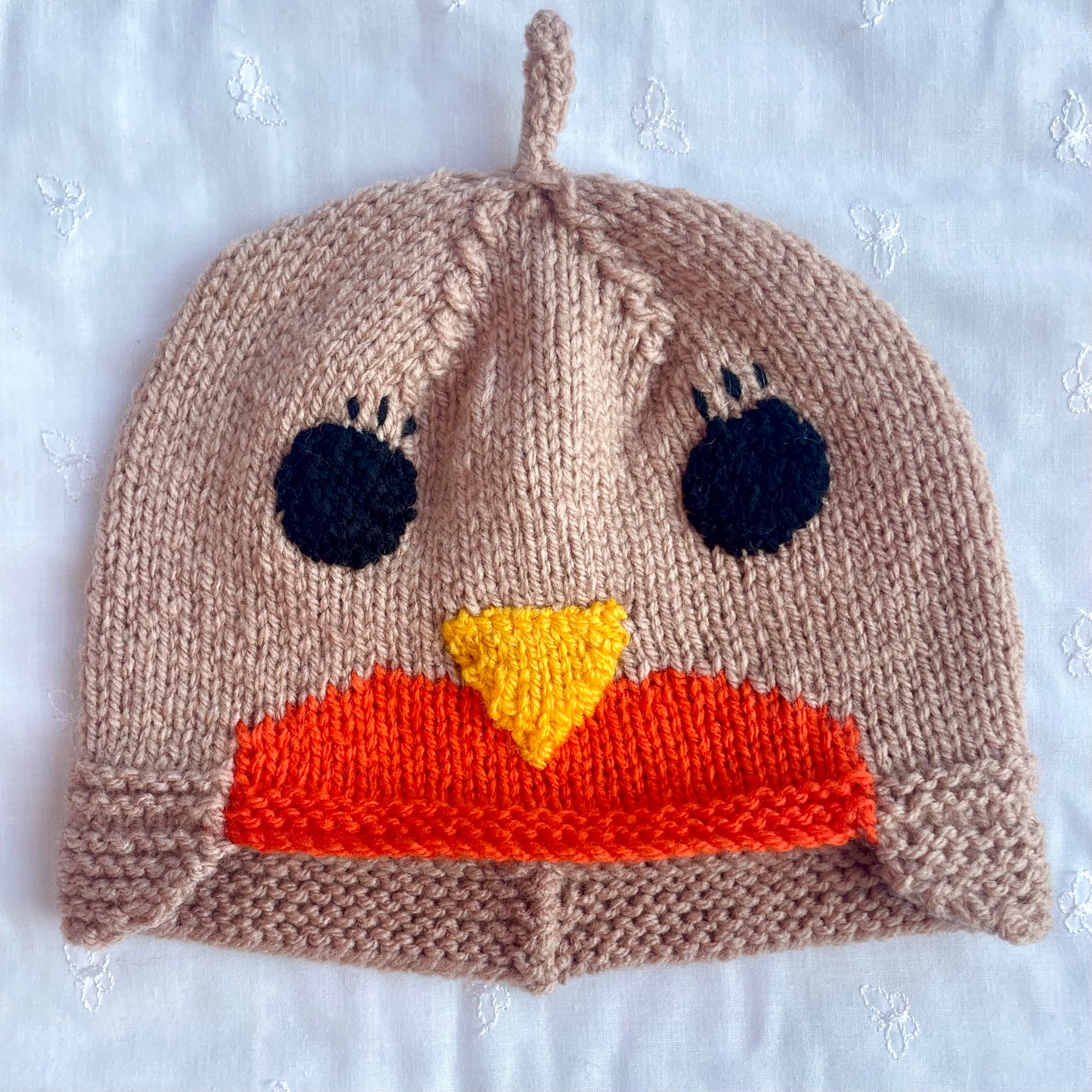Hand Knitted Robin Hat - Age 6-12 Months
